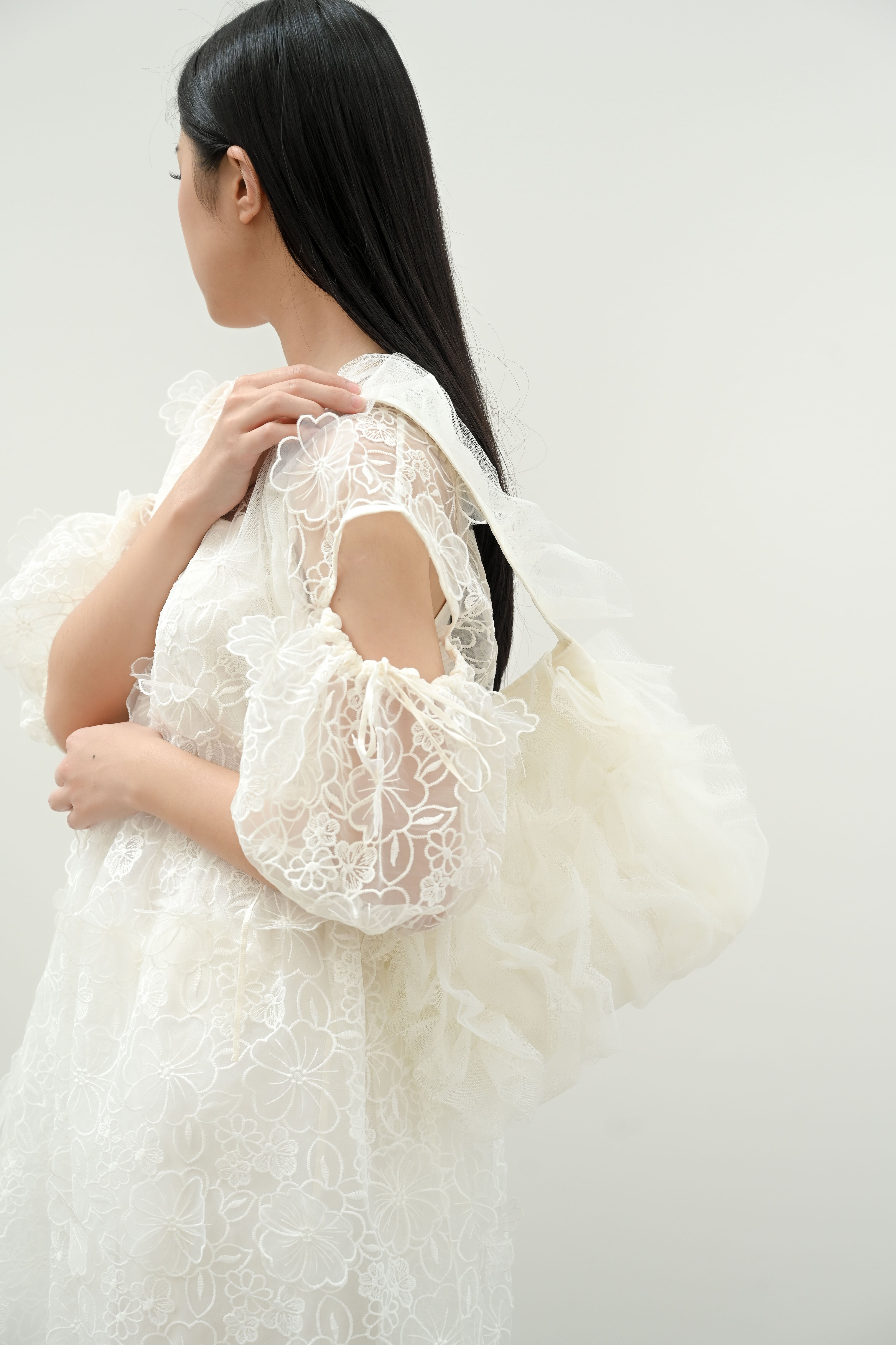 Kisa Ivory Tulle Ruffle Bag