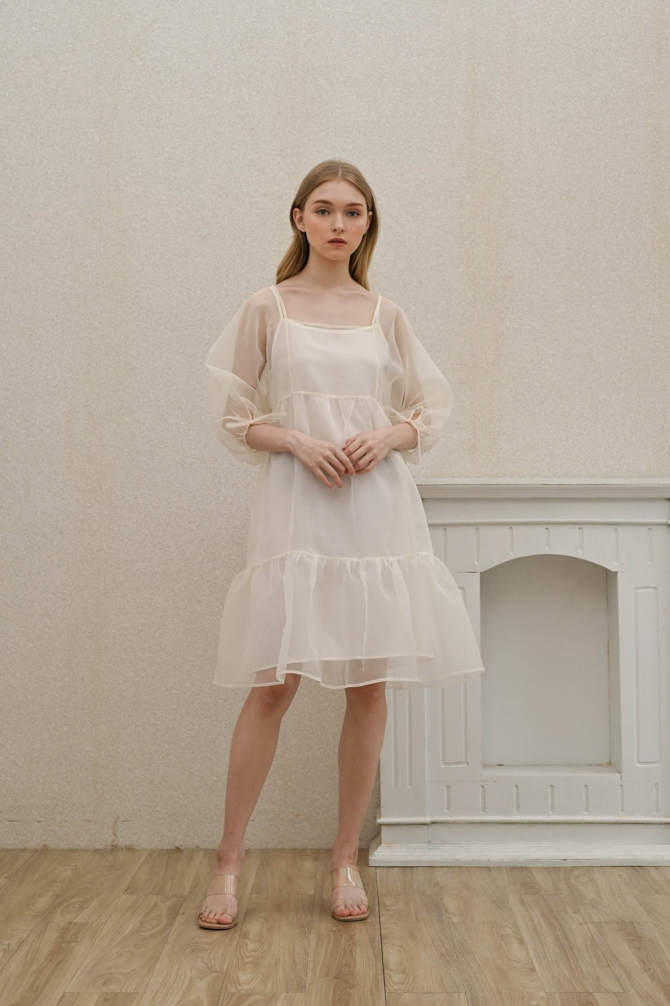 Jeanne Signature Dress - Dove